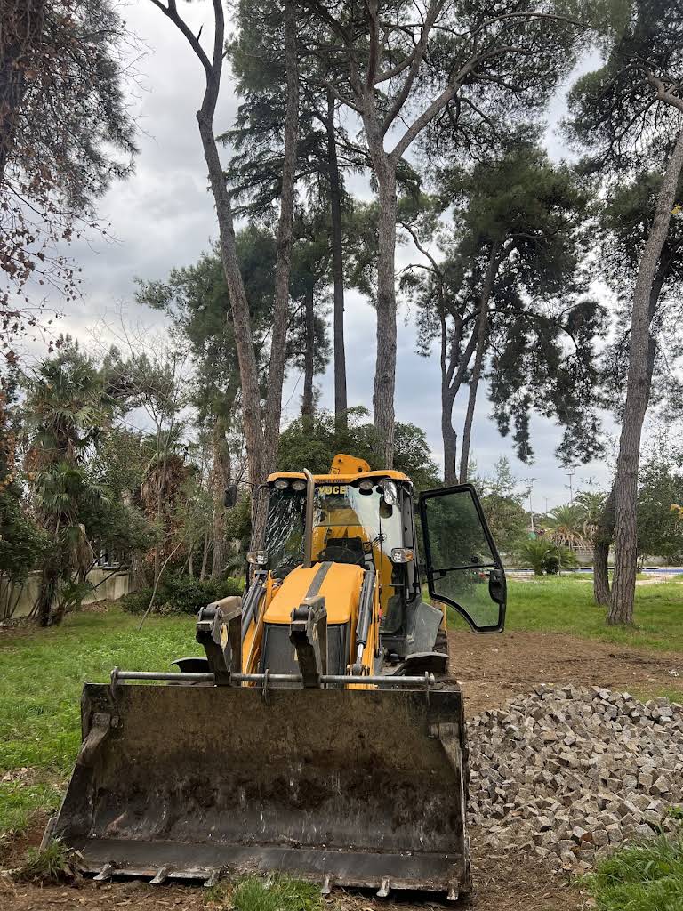 JCB Kepçe Arazi Düzenleme Çalışması